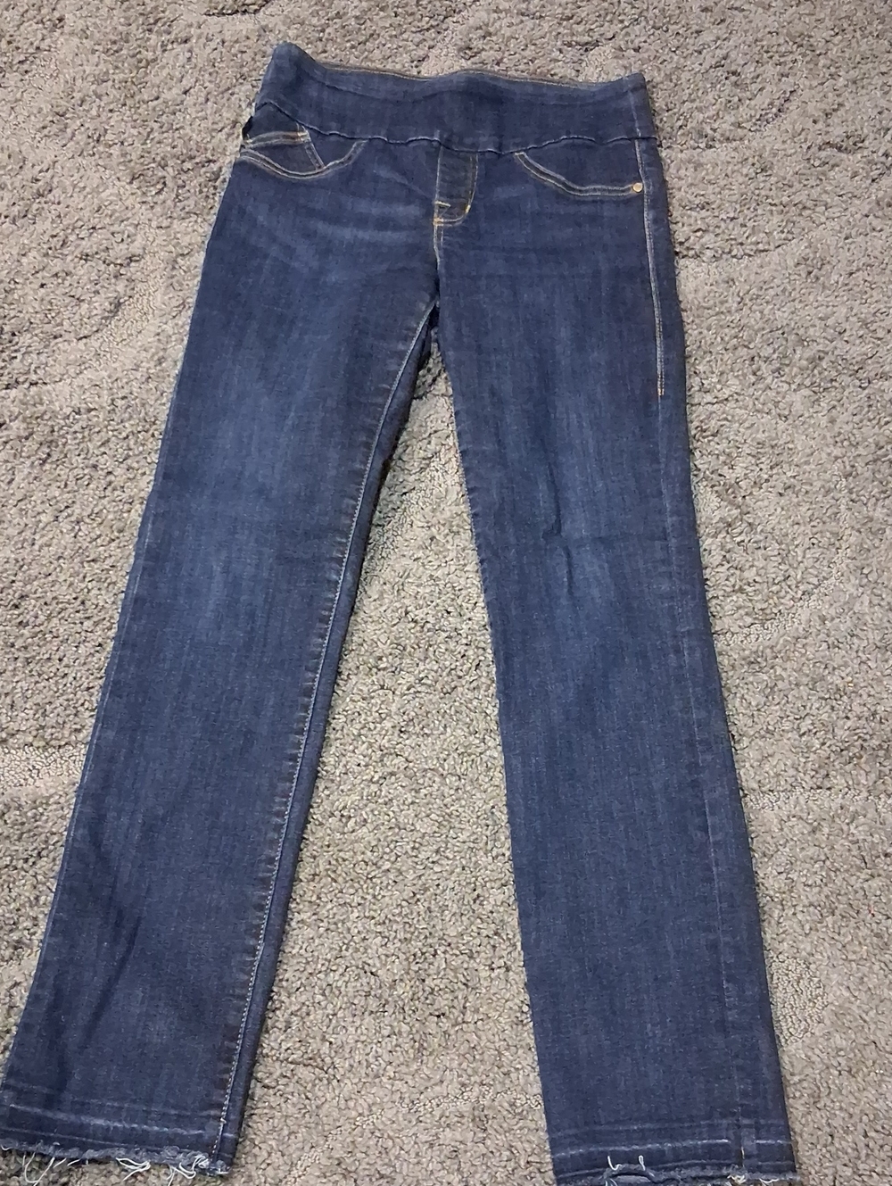 Rock & Republic Dark Blue Straight Leg Jeans